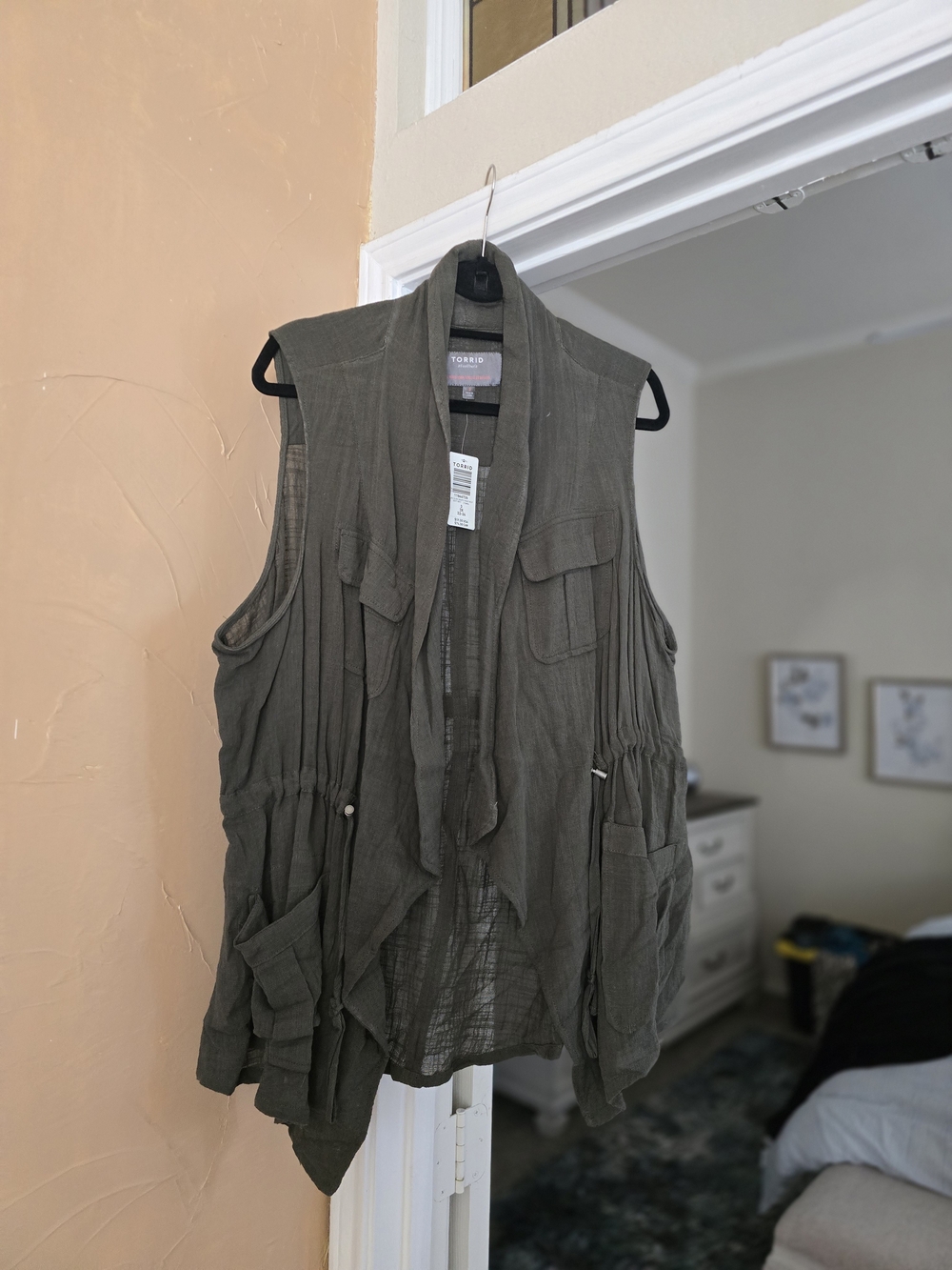 Torrid Olive Utility Vest - Sleeveless Lightweight Layer